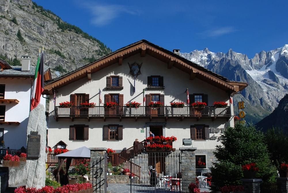 Hotel Des Glaciers Courmayeur Exteriér fotografie