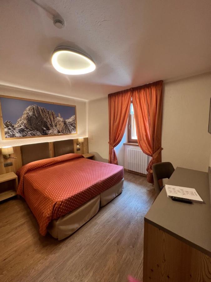 Hotel Des Glaciers Courmayeur Exteriér fotografie