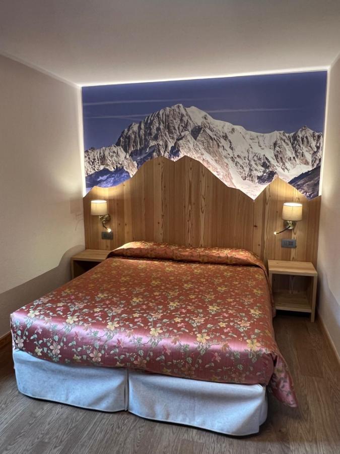 Hotel Des Glaciers Courmayeur Exteriér fotografie