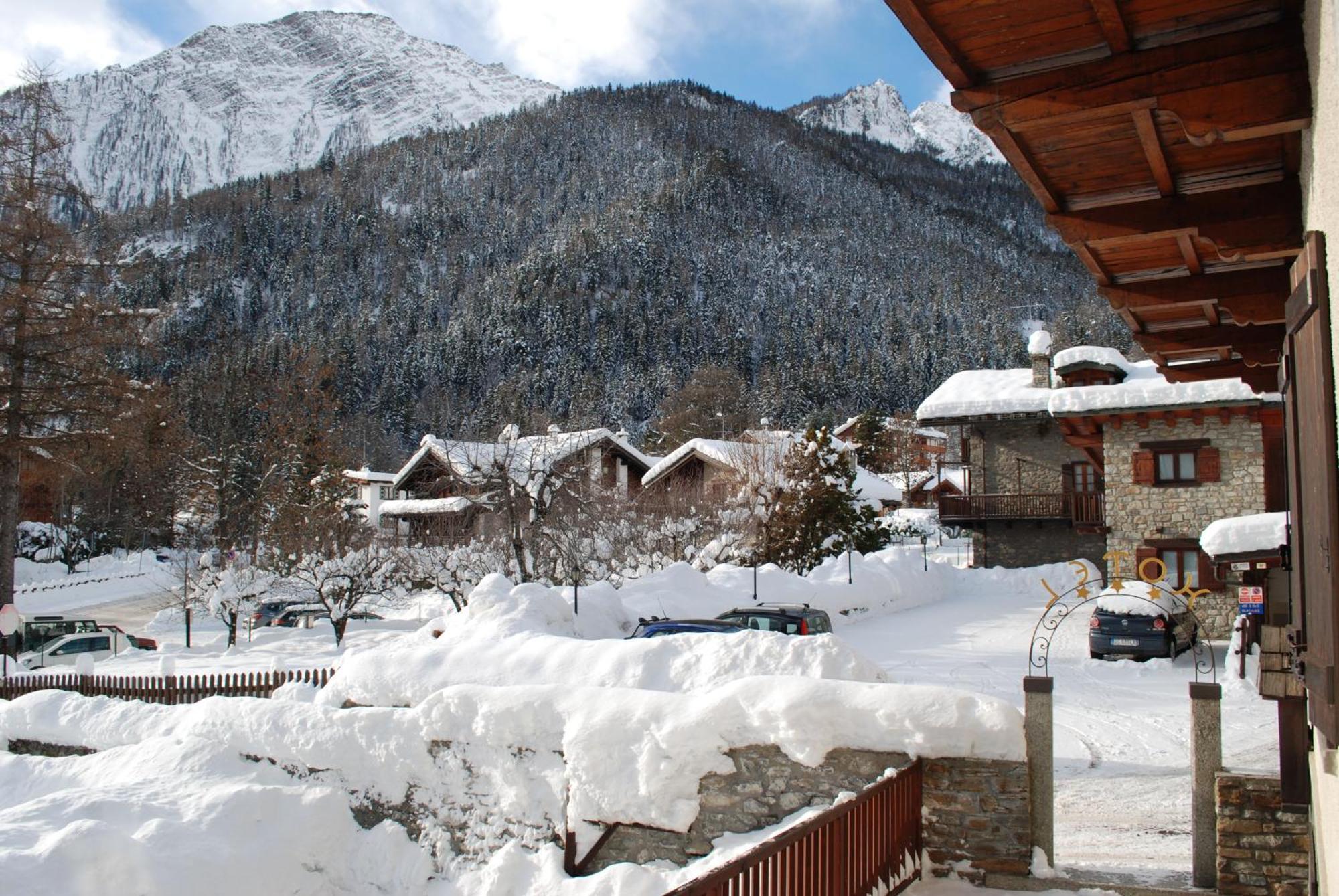 Hotel Des Glaciers Courmayeur Exteriér fotografie