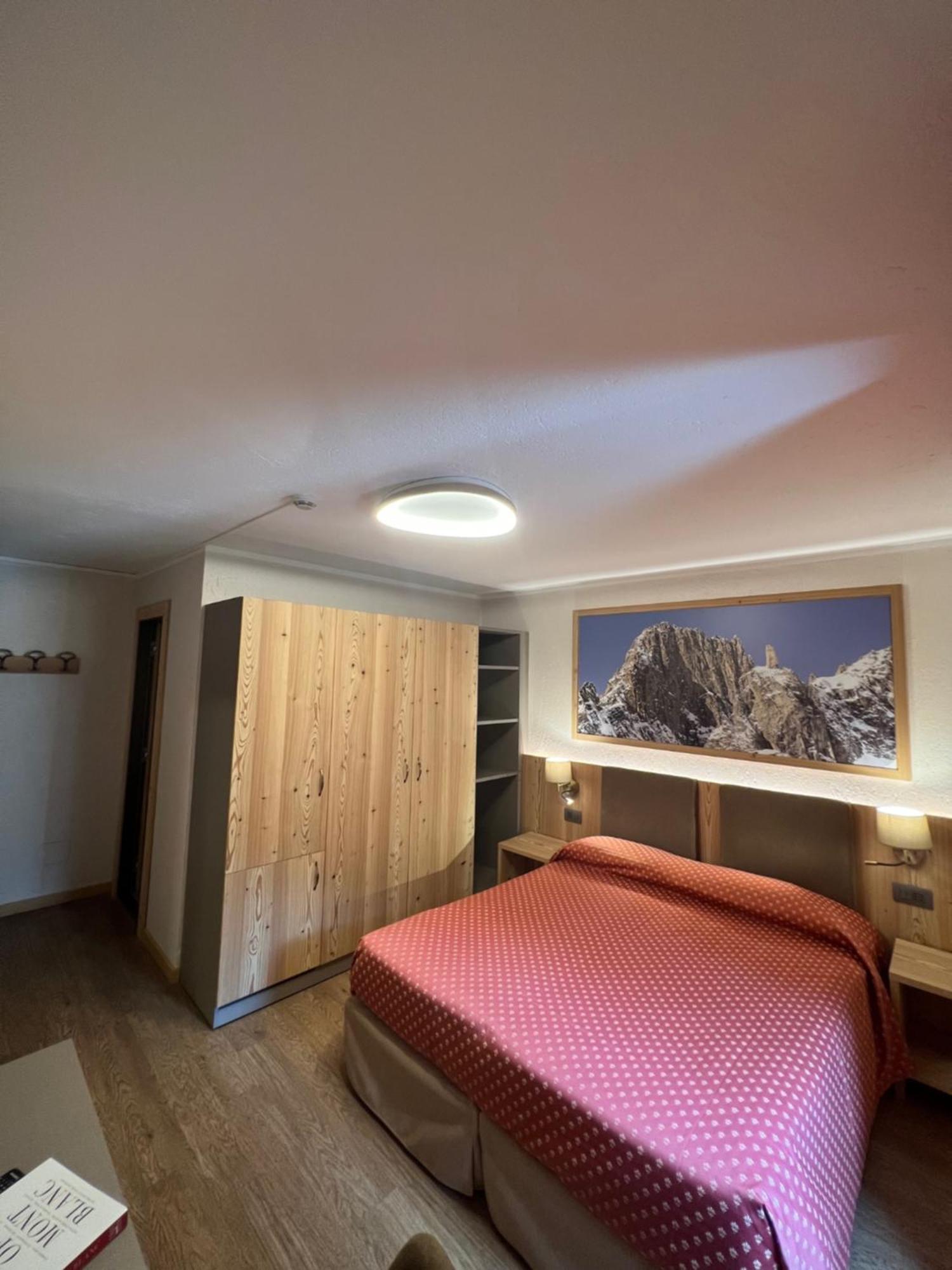 Hotel Des Glaciers Courmayeur Exteriér fotografie