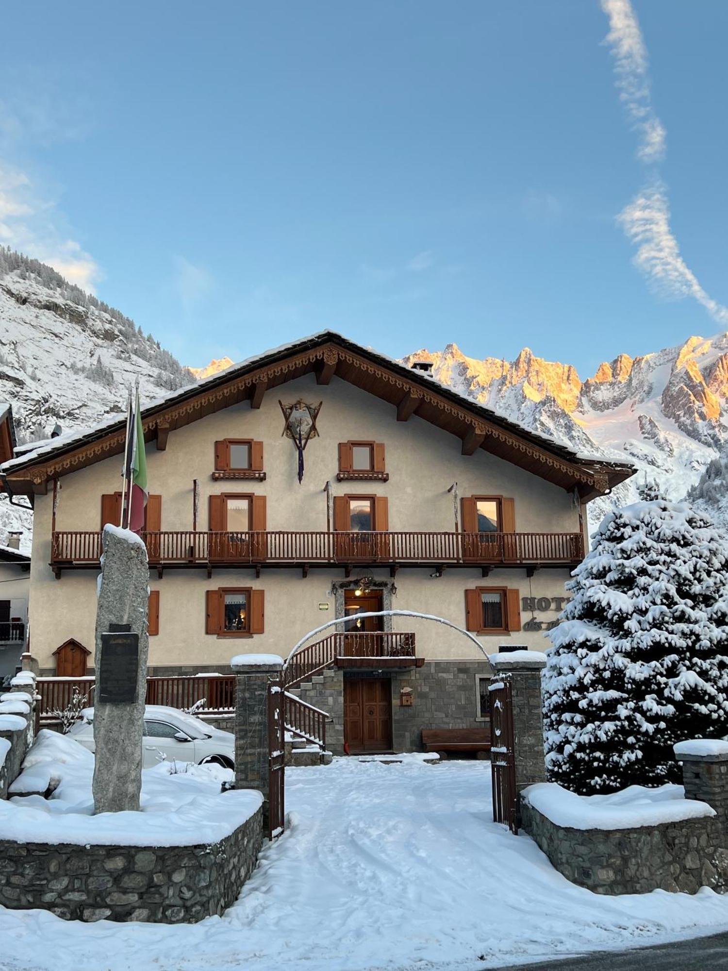 Hotel Des Glaciers Courmayeur Exteriér fotografie