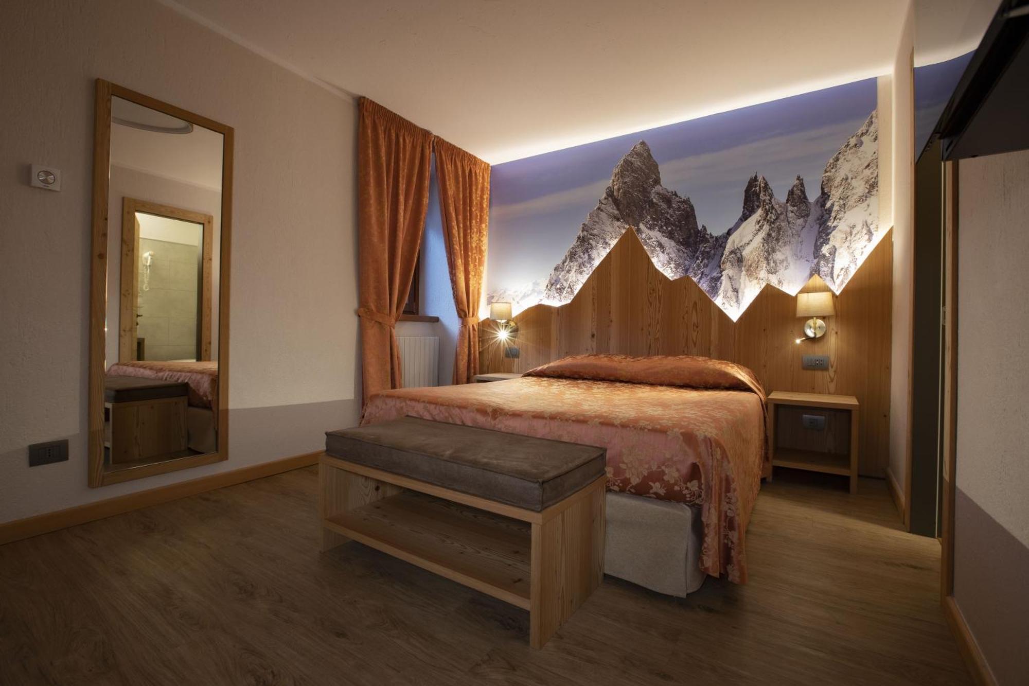 Hotel Des Glaciers Courmayeur Exteriér fotografie