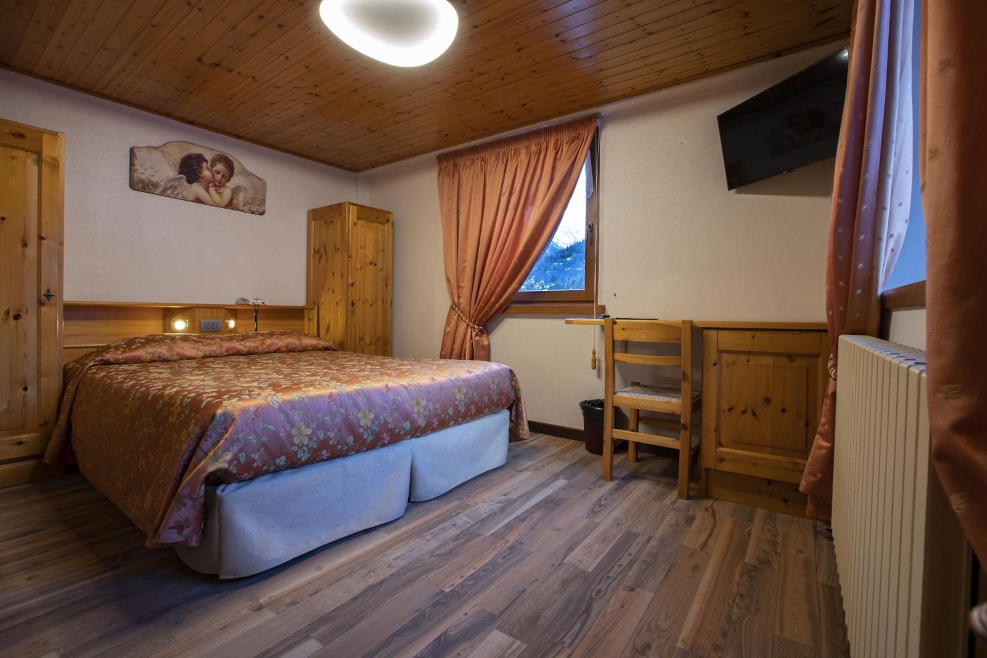 Hotel Des Glaciers Courmayeur Exteriér fotografie